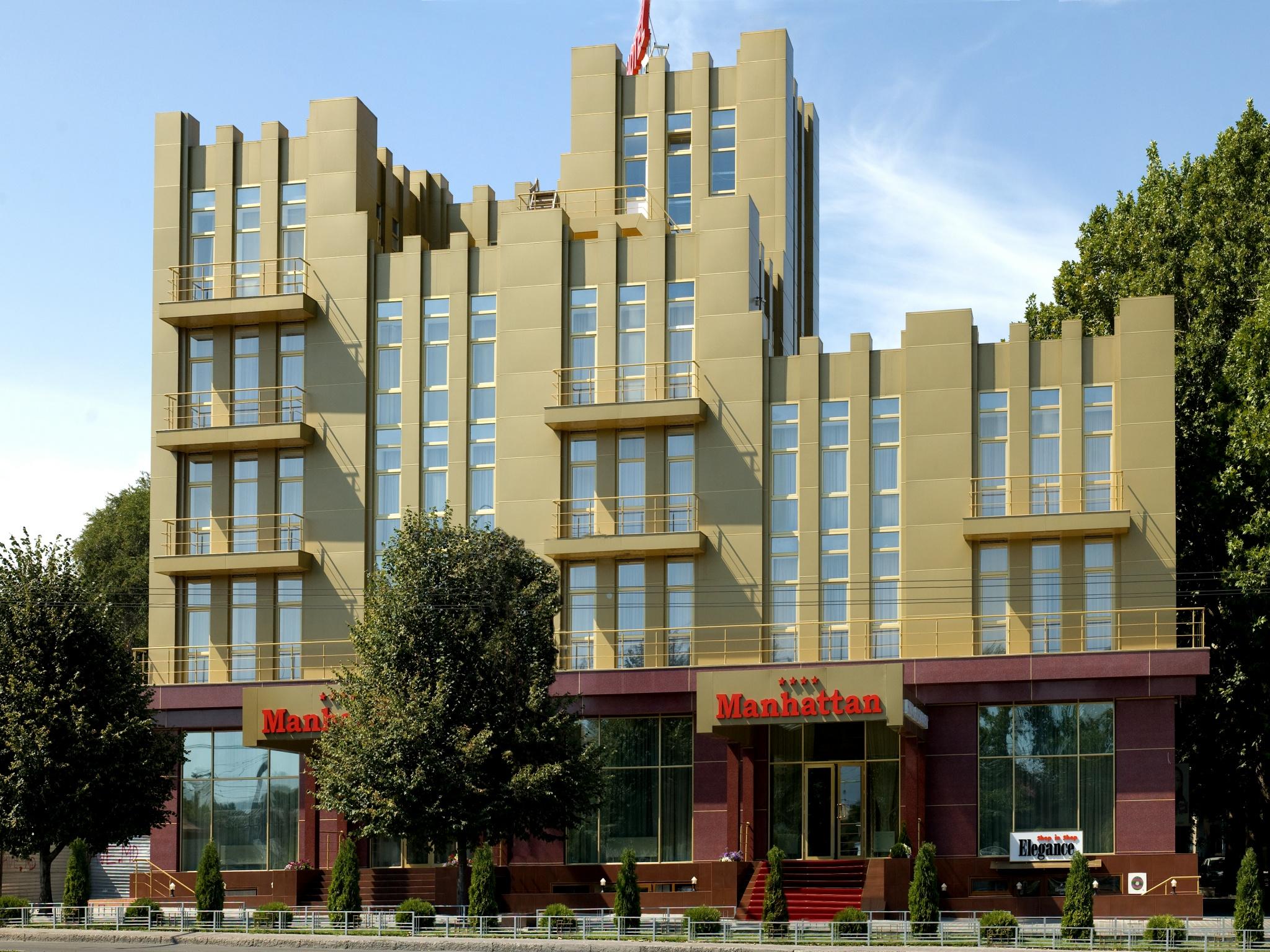 Manhattan Hotel & Restaurant Chisináu Exterior foto